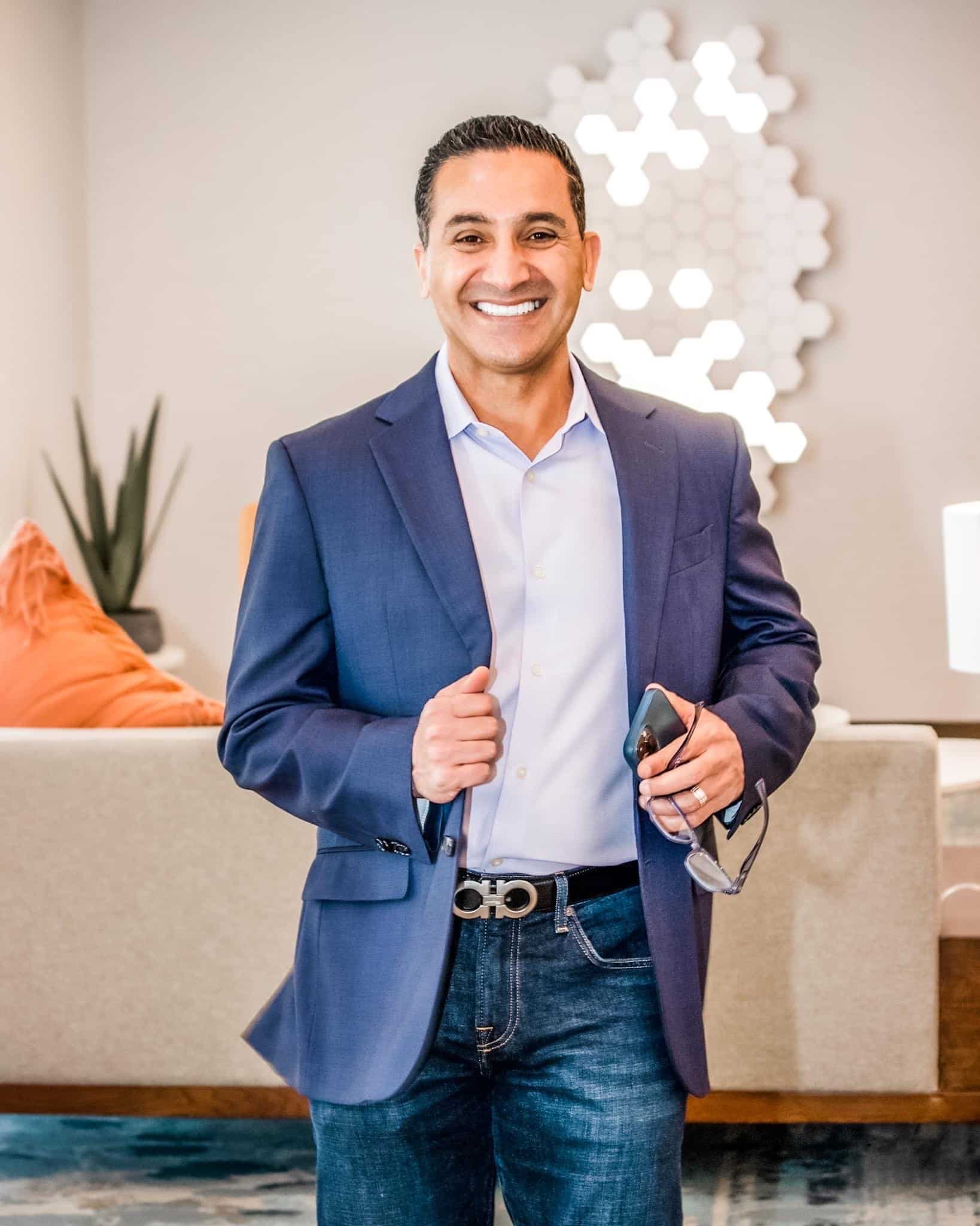 MEET DR. SAFARIAN
